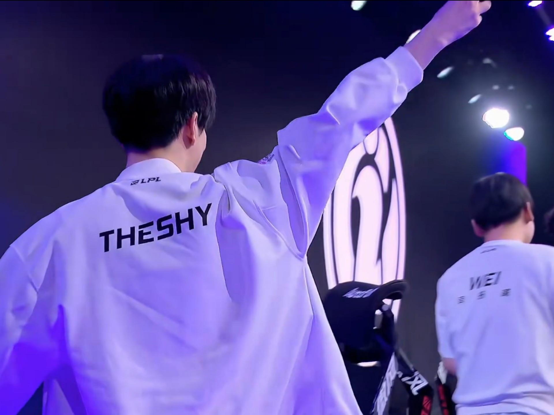 LPL季后赛争夺白热化，一图看懂目前局势